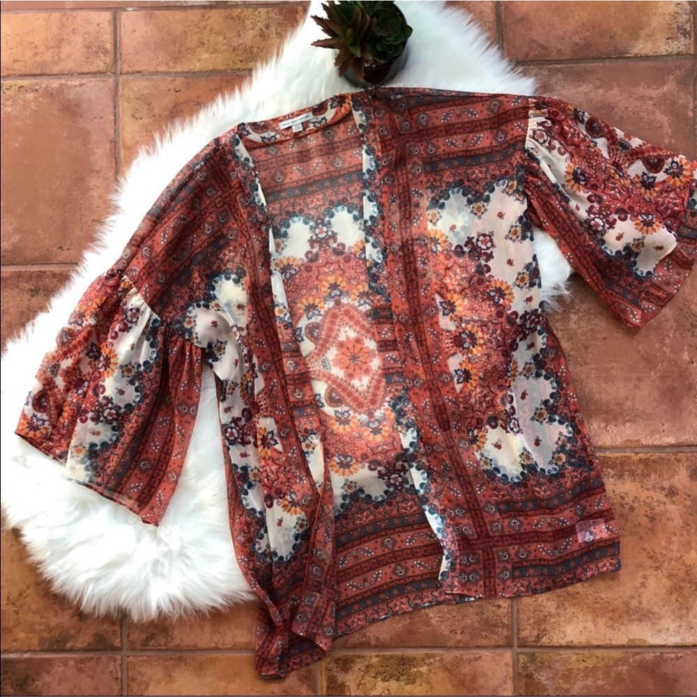 American Eagle Floral Red Kimono Cardigan
